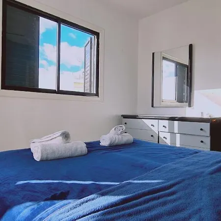 Vintage Apartment